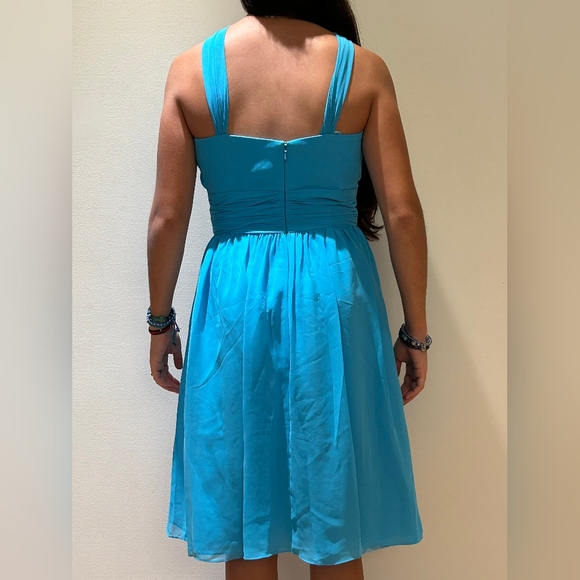 Evening Dresses - Picture 6 of 11